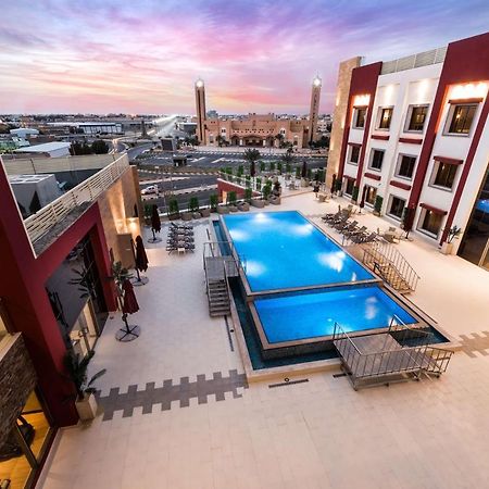 Best Western Plus Al Qurayyat City Center Eksteriør billede