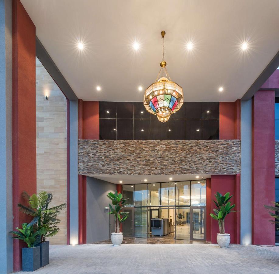 Best Western Plus Al Qurayyat City Center Eksteriør billede
