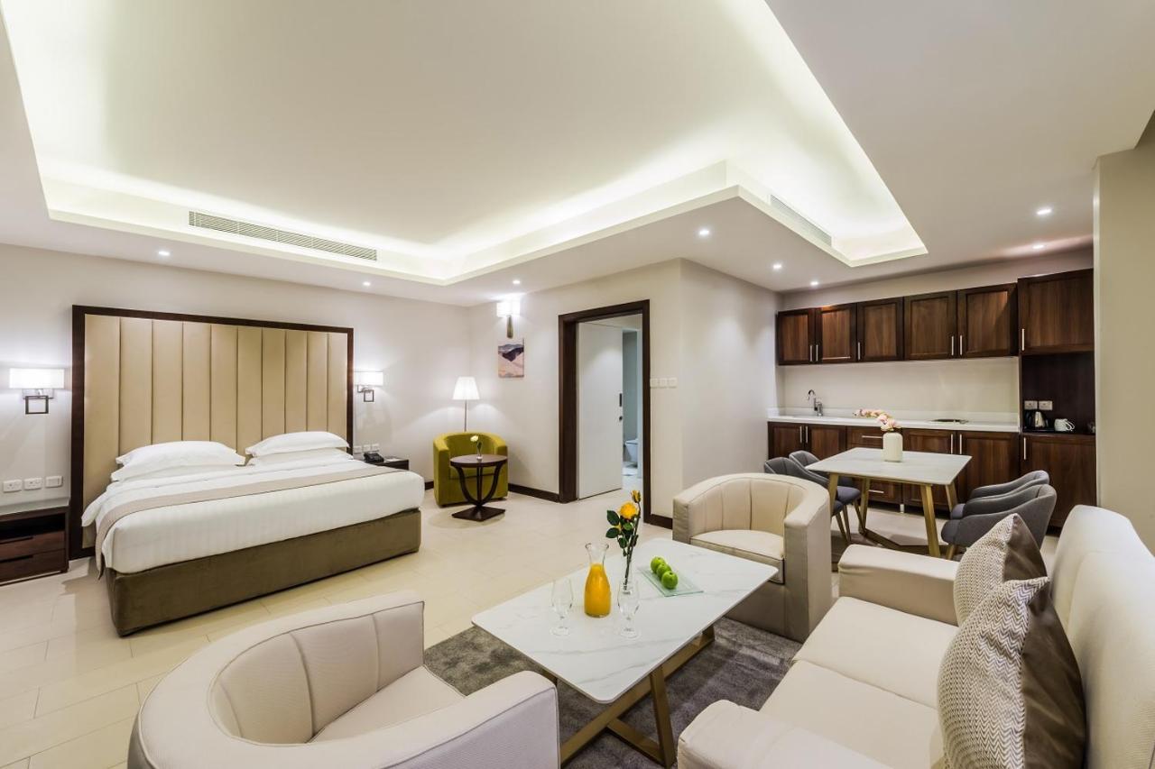Best Western Plus Al Qurayyat City Center Eksteriør billede