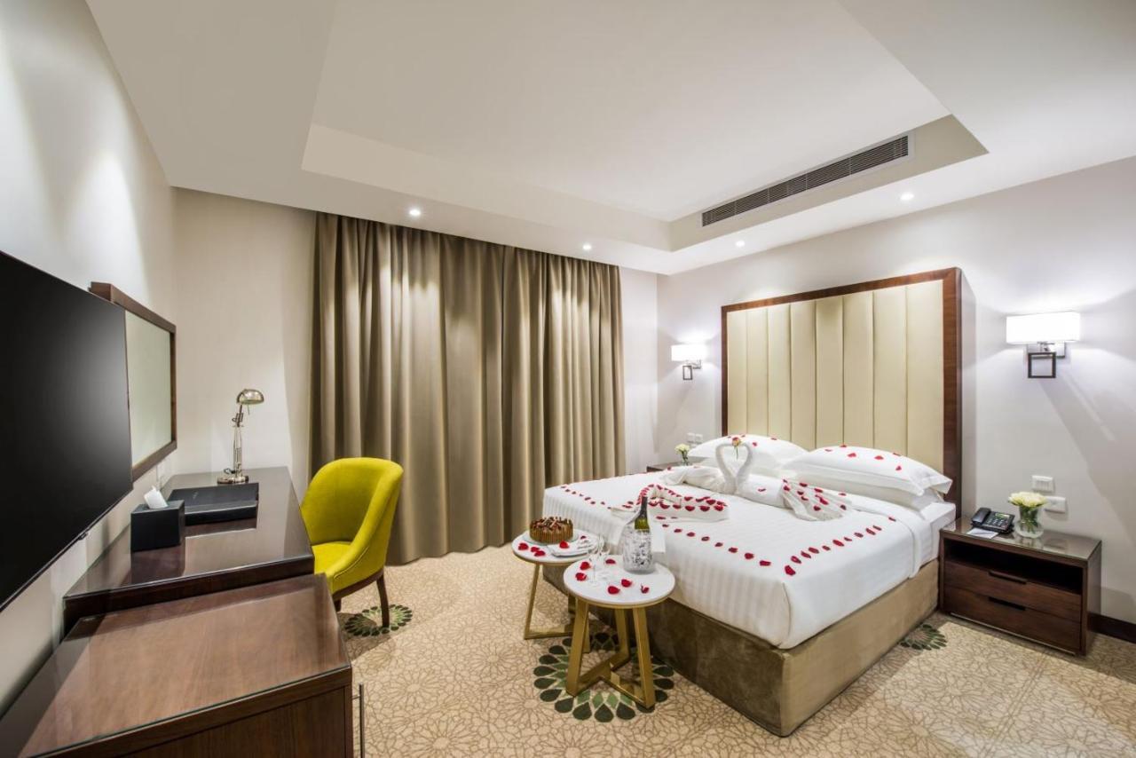 Best Western Plus Al Qurayyat City Center Eksteriør billede