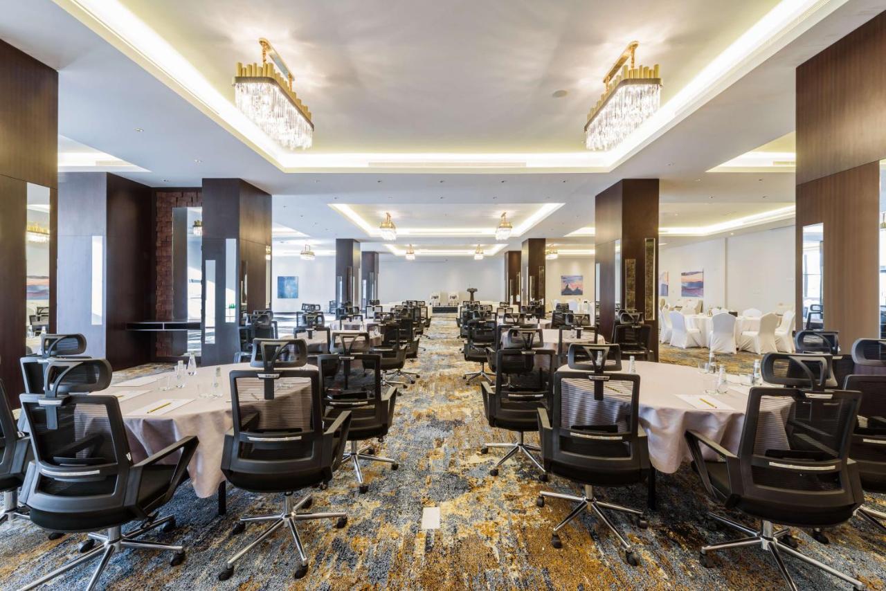 Best Western Plus Al Qurayyat City Center Eksteriør billede