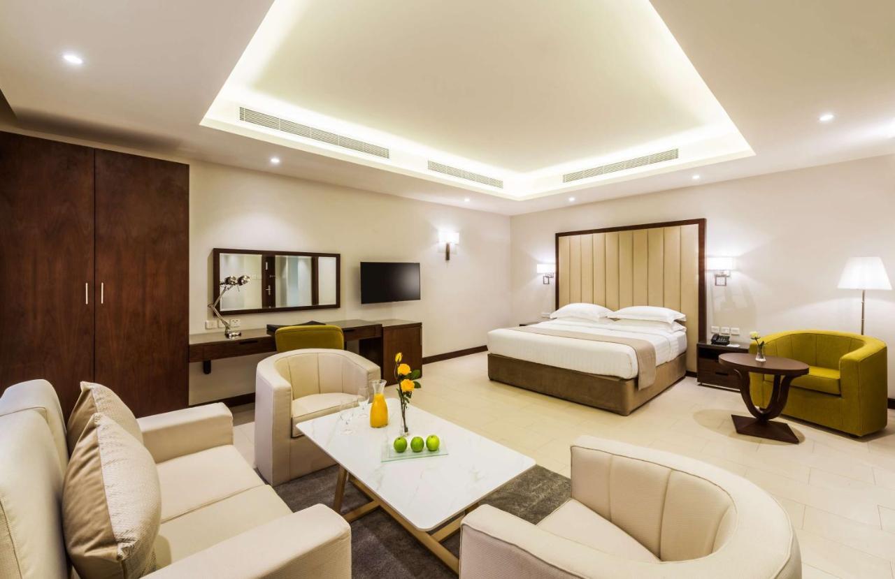 Best Western Plus Al Qurayyat City Center Eksteriør billede